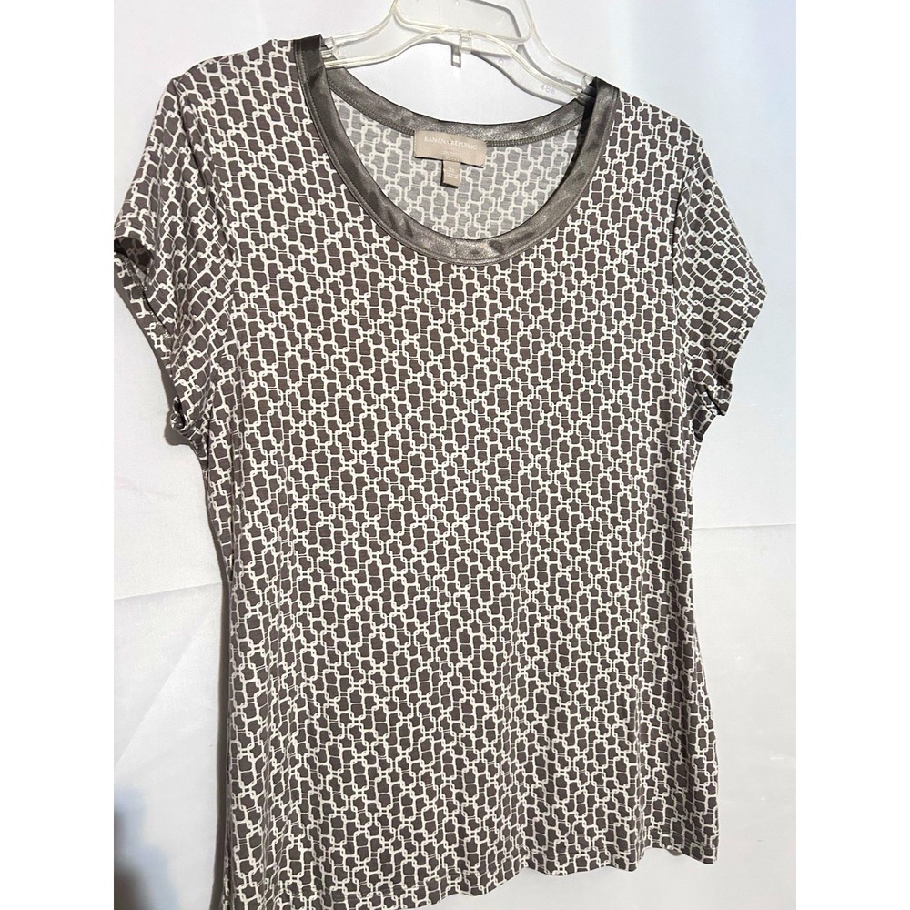 Banana Republic Taupe White Geometric Modal Knit Scoop Neck Satin Trim Top XL